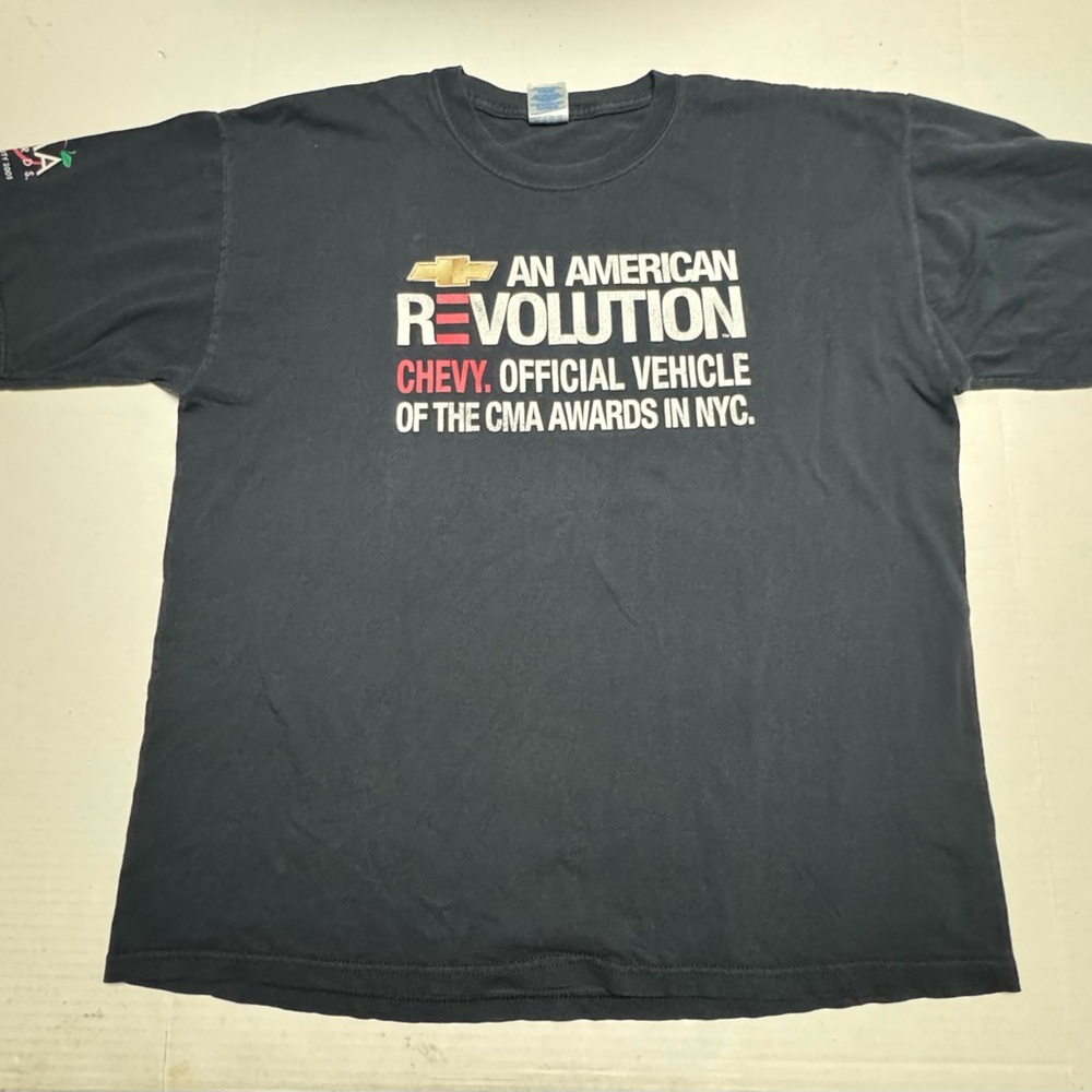 Vintage 2005 Chevrolet Chevy x CMA Awards NYC Double Sided T-shirt. Size: XL